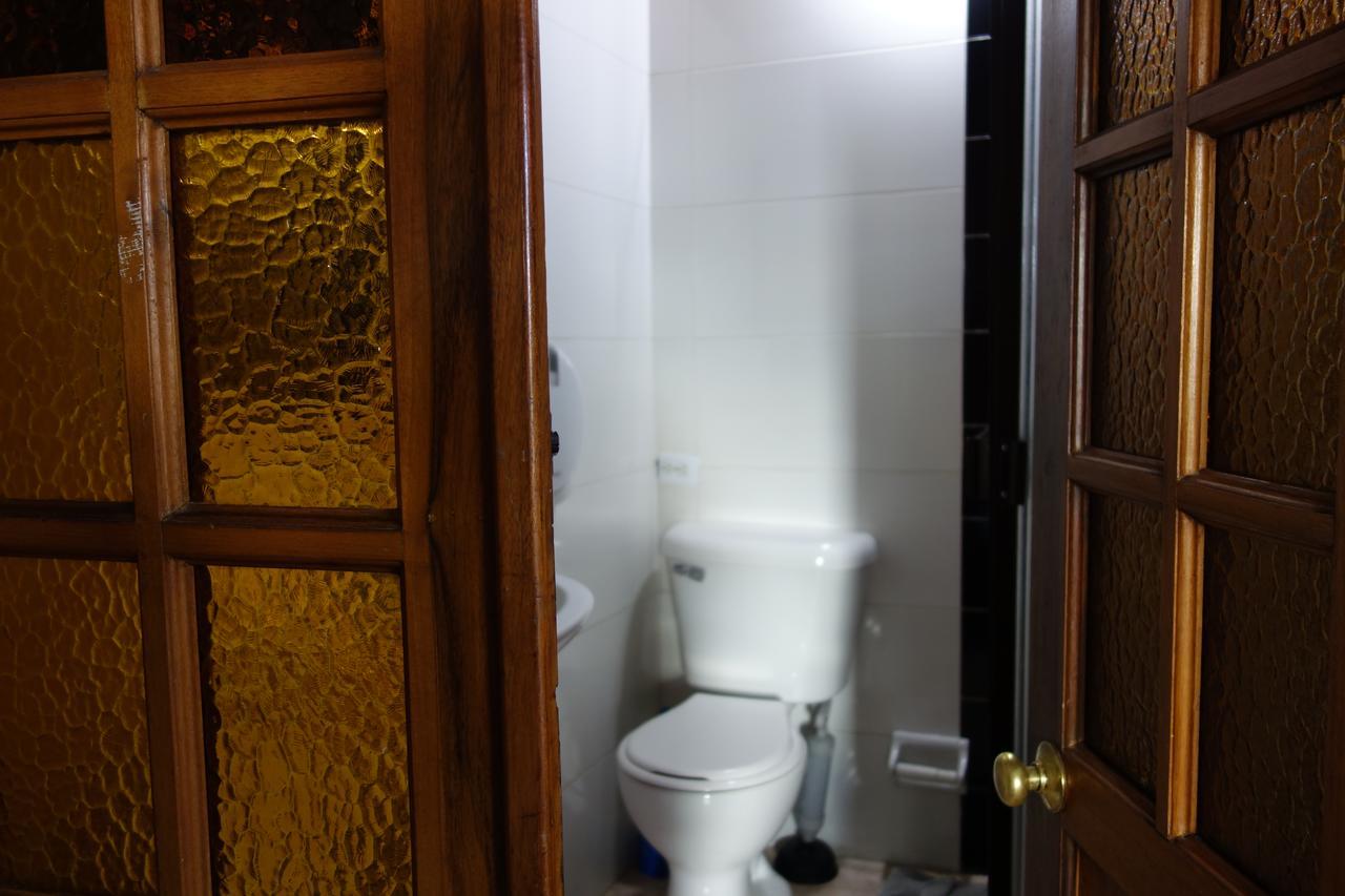 Casa Bellavista Hostel โบโกตา ภายนอก รูปภาพ